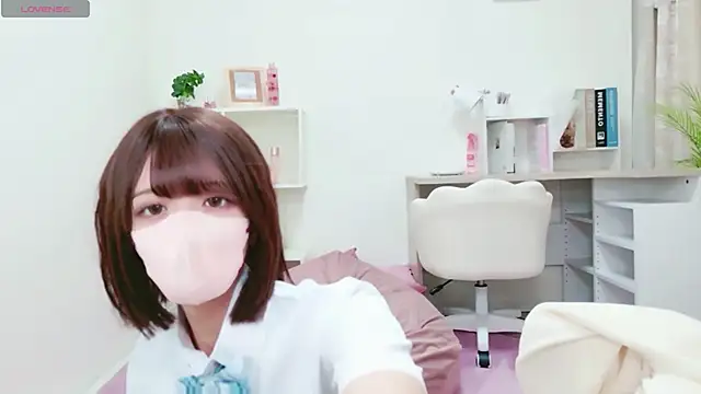 Reina Fcup online show from 05/16/26, 09:17