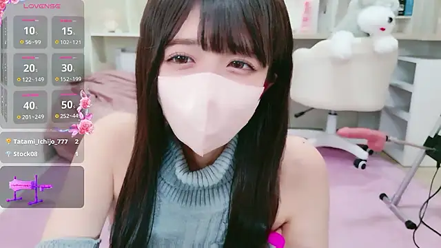 Snapshot of Reina_Fcup chatting on 06/27/26, 02:01 Reina Fcup online show from 06/27/26, 02:01