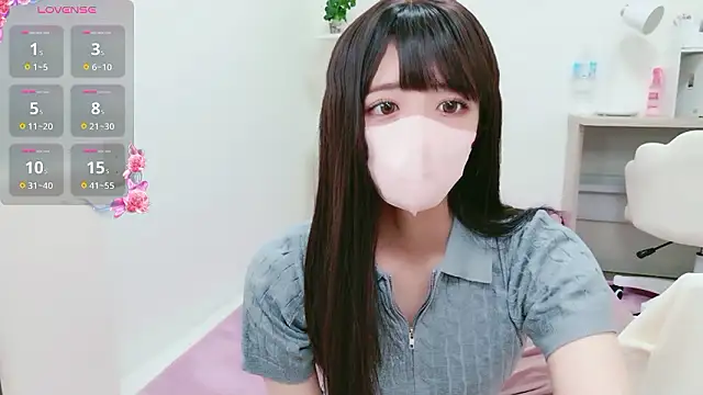 Snapshot of Reina_Fcup chatting on 06/28/26, 03:34 Reina Fcup online show from 06/28/26, 03:34