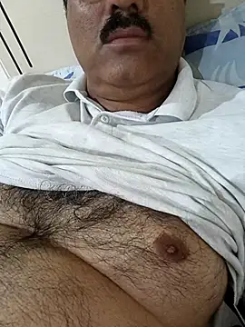 moonflower25 online show from 11/04/25, 09:08