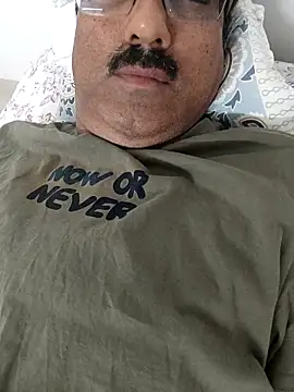 moonflower25 online show from 03/02/26, 06:59