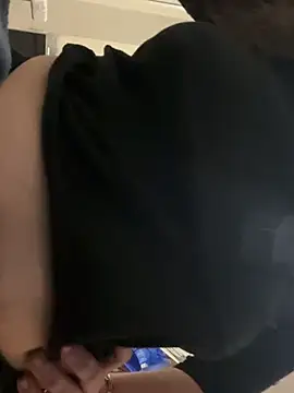 Curvysapphire online show from 04/28/26, 11:54