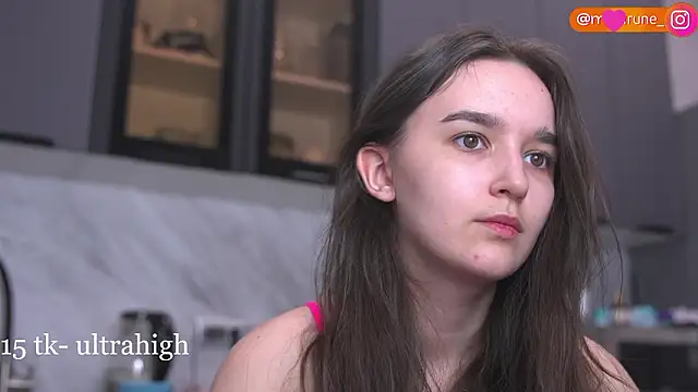 Snapshot of Mirarune chatting on 03/15/26, 04:13 Mirarune online show from 03/15/26, 04:13