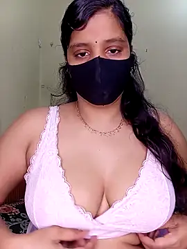 Rose-luckey online show from 05/02/26, 02:00