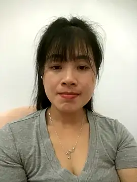 Snapshot of One-nice chatting on 09/30/25, 02:16 One-nice online show from 09/30/25, 02:16