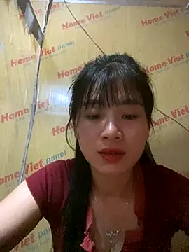 Snapshot of One-nice chatting on 10/02/25, 08:21 One-nice online show from 10/02/25, 08:21