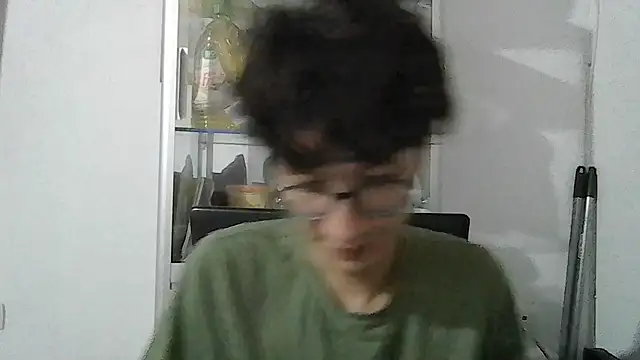 Snapshot of Kevintdx chatting on 09/17/25, 03:08 Kevintdx online show from 09/17/25, 03:08