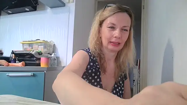 Sweetmurrr online show from 06/14/26, 02:35