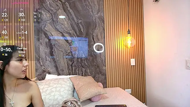 Snapshot of Alana-Jones chatting on 09/23/25, 11:35 Alana-Jones online show from 09/23/25, 11:35