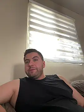 raulgzz4 online show from 03/26/26, 05:29