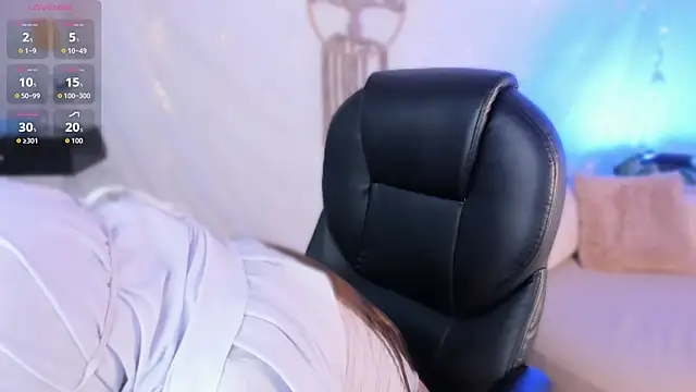 salma isawwii online show from 11/29/25, 02:31