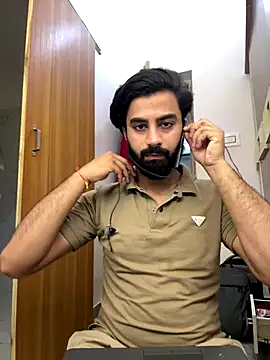 hottestboy03 online show from 10/16/25, 04:57