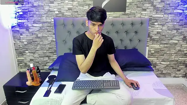 OnlyJos online show from 09/25/25, 08:23