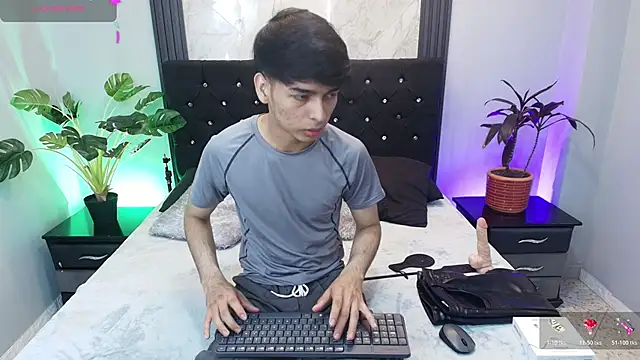 OnlyJos online show from 11/10/25, 06:18