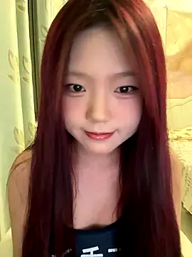 Snapshot of mimi9420 chatting on 09/16/25, 01:56 mimi9420 online show from 09/16/25, 01:56