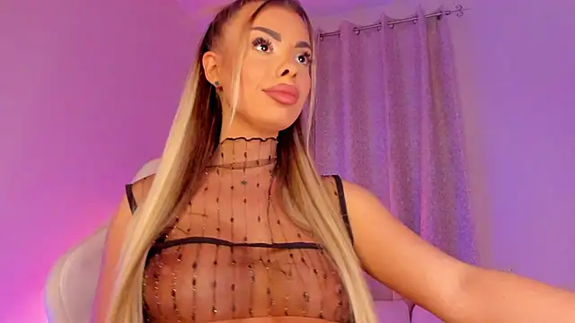 SerraVondeee online show from 09/26/25, 07:29