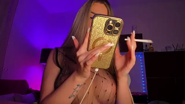 Snapshot of SerraVondeee chatting on 01/31/26, 09:02 SerraVondeee online show from 01/31/26, 09:02