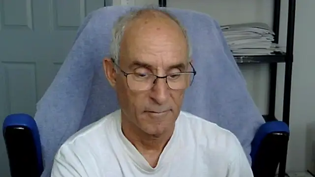 Snapshot of funone1999 chatting on 09/28/25, 05:07 funone1999 online show from 09/28/25, 05:07