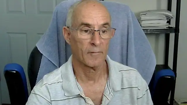 Snapshot of funone1999 chatting on 12/03/25, 08:07 funone1999 online show from 12/03/25, 08:07