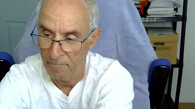 Snapshot of funone1999 chatting on 03/27/26, 05:45 funone1999 online show from 03/27/26, 05:45