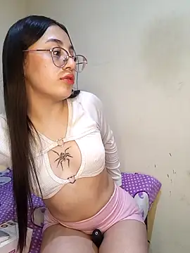 Snapshot of StefaniaFoxx_ chatting on 05/07/26, 05:24 StefaniaFoxx online show from 05/07/26, 05:24