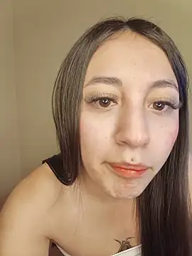 Snapshot of StefaniaFoxx_ chatting on 07/18/26, 07:12 StefaniaFoxx online show from 07/18/26, 07:12