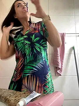 lucioliveira online show from 11/05/25, 01:44