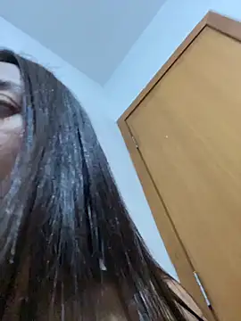 lucioliveira online show from 04/29/26, 07:20