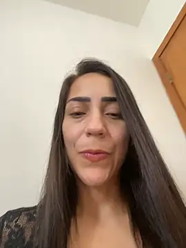 lucioliveira online show from 05/02/26, 02:22