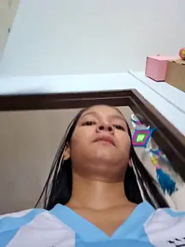 Snapshot of Natural_Asian_Girl chatting on 10/25/25, 05:37 Natural Asian Girl online show from 10/25/25, 05:37