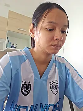 Snapshot of Natural_Asian_Girl chatting on 11/01/25, 03:41 Natural Asian Girl online show from 11/01/25, 03:41