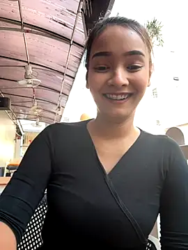 Snapshot of Natural_Asian_Girl chatting on 11/27/25, 08:27 Natural Asian Girl online show from 11/27/25, 08:27