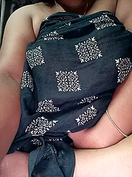 riyanag2 online show from 11/04/25, 01:43