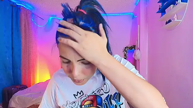 Snapshot of MiSofialeal chatting on 02/20/26, 06:08 MiSofialeal online show from 02/20/26, 06:08