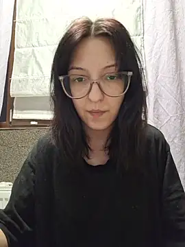 Snapshot of AllexyAle chatting on 04/25/26, 08:28 AllexyAle online show from 04/25/26, 08:28