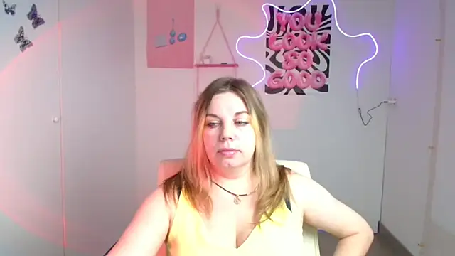 Snapshot of Jessica_Amore chatting on 10/22/25, 05:41 Jessica Amore online show from 10/22/25, 05:41
