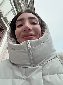 BallerinaCappuccino  online show from 12/03/25, 09:29