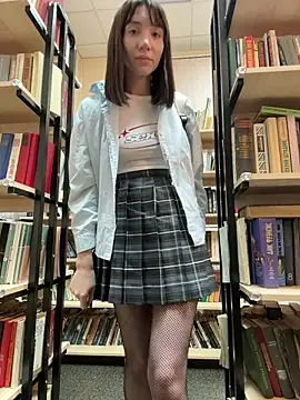 BallerinaCappuccino  online show from 12/16/25, 07:57