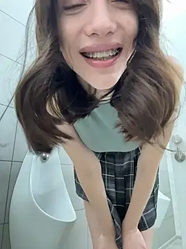 BallerinaCappuccino  online show from 02/13/26, 07:37