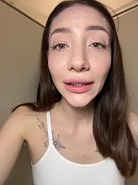 BallerinaCappuccino  online show from 04/27/26, 06:33