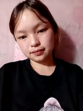 XoiXoi232 online show from 09/18/25, 01:02