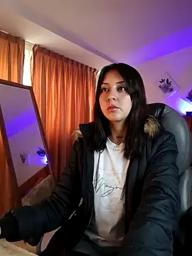 Catti Brie online show from 11/29/25, 12:30