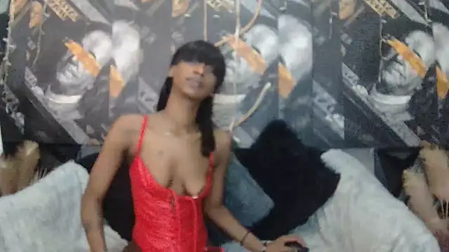 Snapshot of Lilmisbaddyxxx chatting on 04/24/26, 06:43 Lilmisbaddyxxx online show from 04/24/26, 06:43