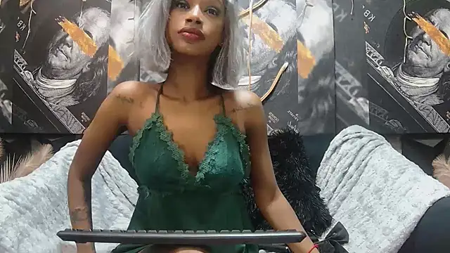 Lilmisbaddyxxx online show from 06/23/26, 06:06