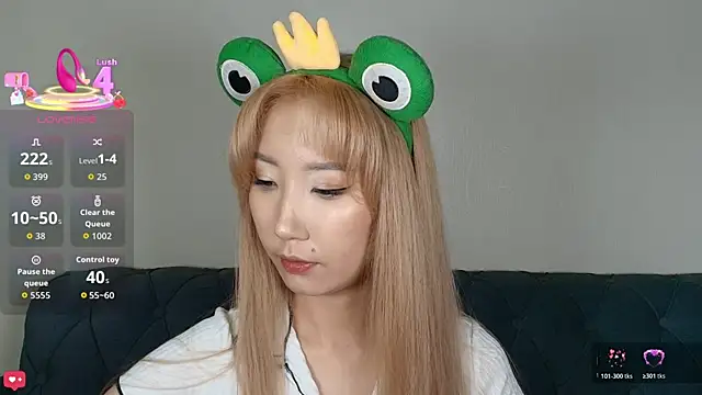 Yume ko online show from 10/21/25, 02:51