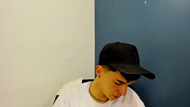 Jheampiiero online show from 12/20/25, 01:29