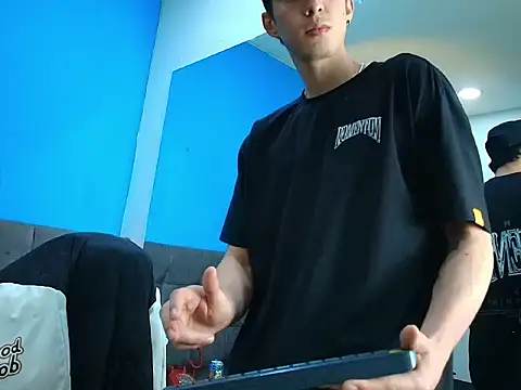 Jheampiiero online show from 05/27/26, 01:52