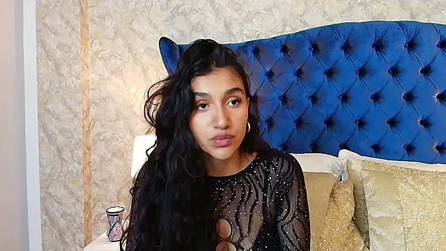 ValentiinaCruz online show from 11/22/25, 08:52