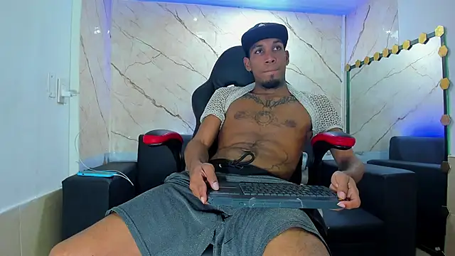 DIEGO WICKED online show from 09/22/25, 07:27