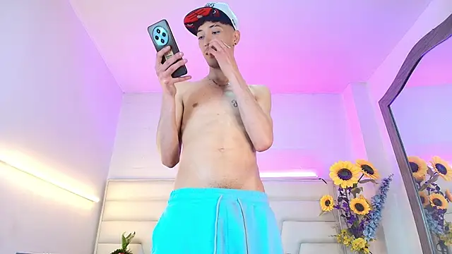 Ashton Myers online show from 11/27/25, 08:44